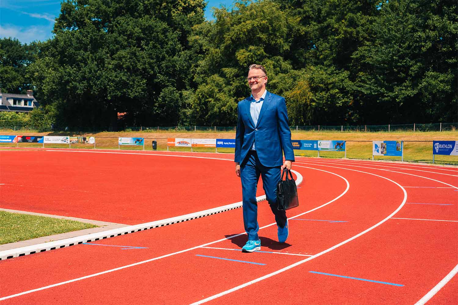 Cooster Finance Webimage